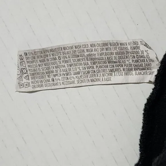 Forever 21 Kodak Womens Graphic Print Cropped Sweatshirt Black Fleece Size 1X - Picture 6 of 11